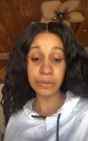 Cardi B se quita el maquillaje( y no creera como se ves) 7 cardi b