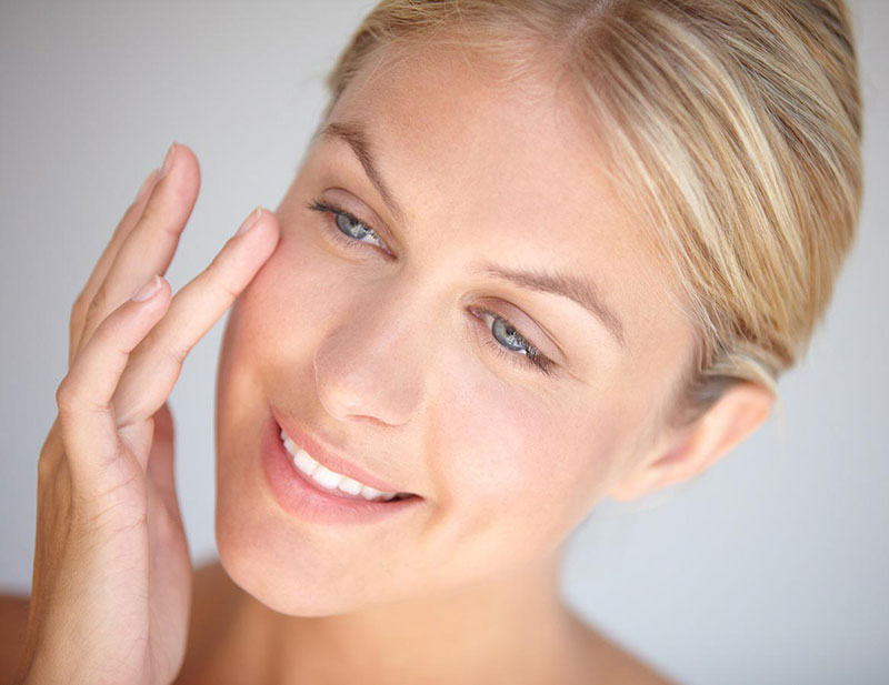 ¿POR QUÉ CAMBIAR A LOS EXFOLIANTES CON ENZIMAS? 21 exfoliante enzimas3 a