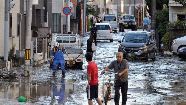 Japón: sufre la mayor tormenta en décadas toca tierra Tifón Hagibis 10 109211910 057258631