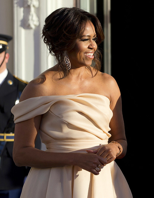El mensaje de Michelle Obama tras su imagen con pelo rizado 10 michelle obama gtres a