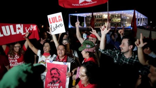 El fallo de Brasil podría liberar al ex presidente Lula encarcelado 4 109574704 5b6705a5 d054 453f b1c7 1f6a6b5056a1