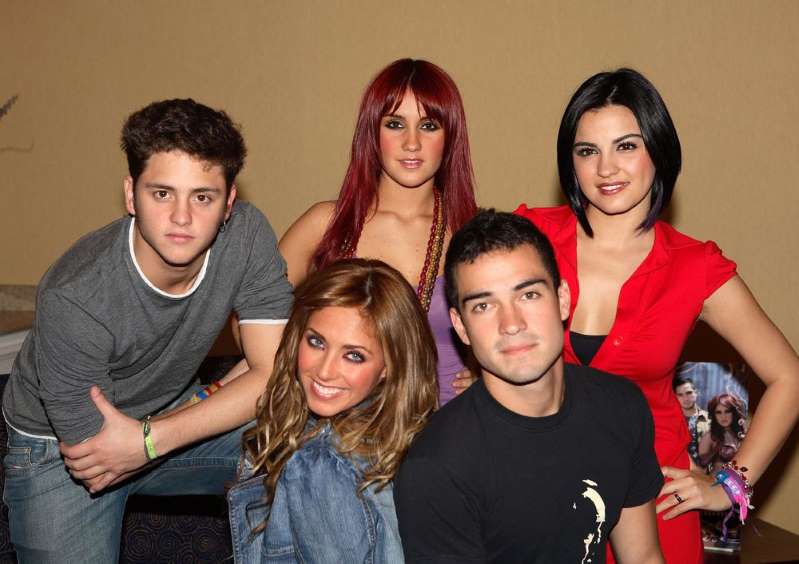 Anahí se sincera sobre su relación actual con los RBD y envía mensaje a sus excompañeros 7 AAHbZPd