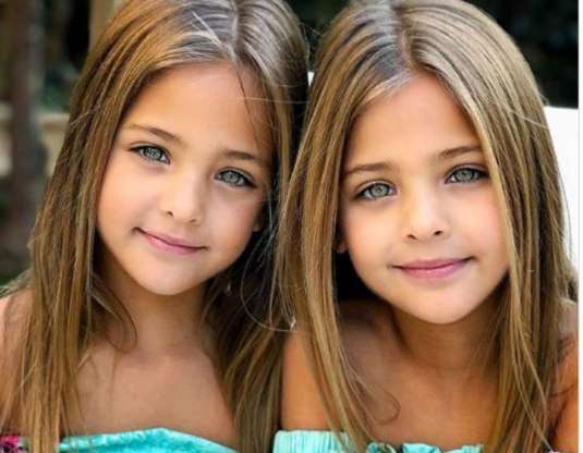 Gemelas Clements, las niñas más bonitas del mundo 10 BBYPE2A
