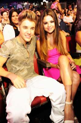 Hailey Baldwin quiere que Selena Gomez perdone a Justin Bieber 7 BB10nlQe