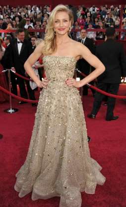 Los vestidos más caros de la historia de los Oscar 14 BBZL6Bc