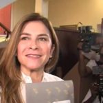 Carolina Mejía ejerce su derecho al voto 6 Screenshot 1 13