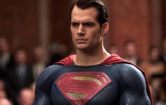 'Superman', en camino de regresar al cine con una película de Warner Bros.