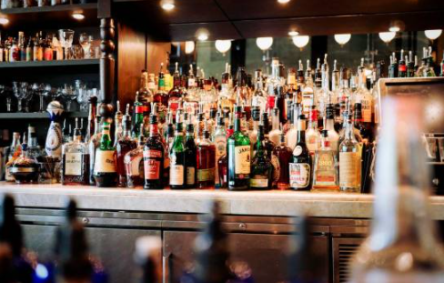 Èl Gobierno prohíbe venta de bebidas alcohólicas desde las 3:00 de la tarde