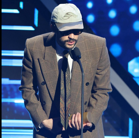 Lista completa de los ganadores en los Premios Billboard de la Música Latina 2025 4 Screenshot 3 1